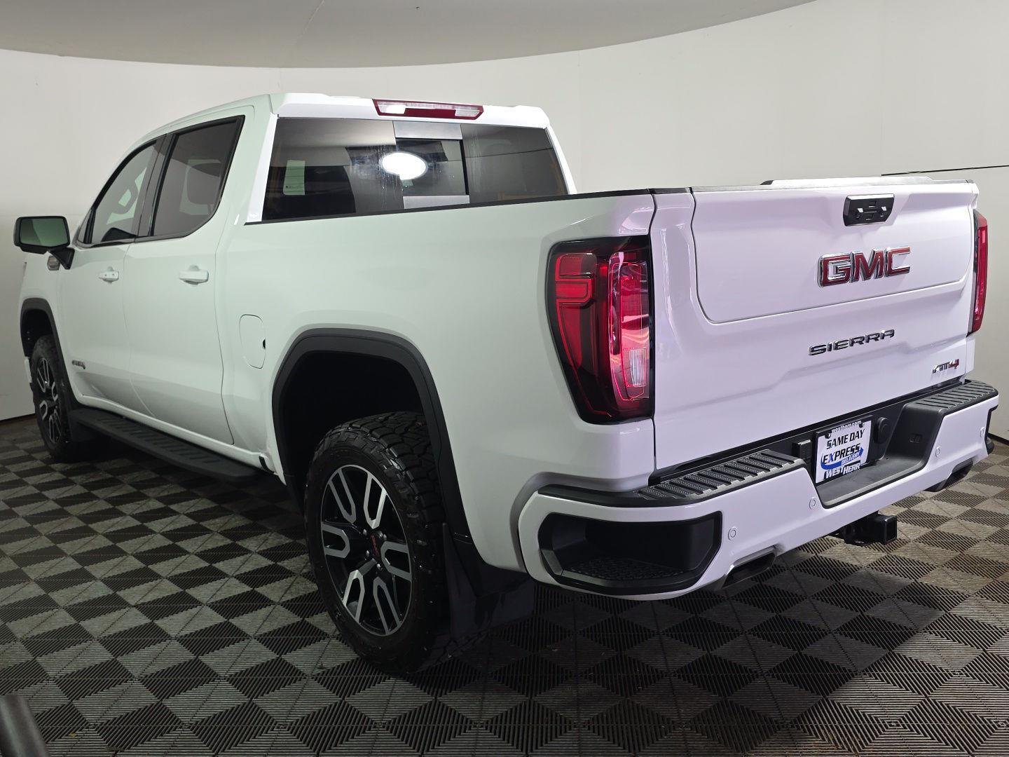 Used 2024 Summit White GMC AT4 image 11