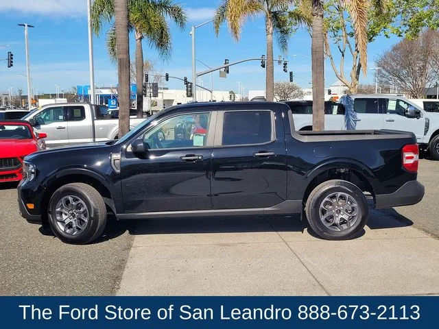 New 2025 Shadow Black Ford XLT image 5