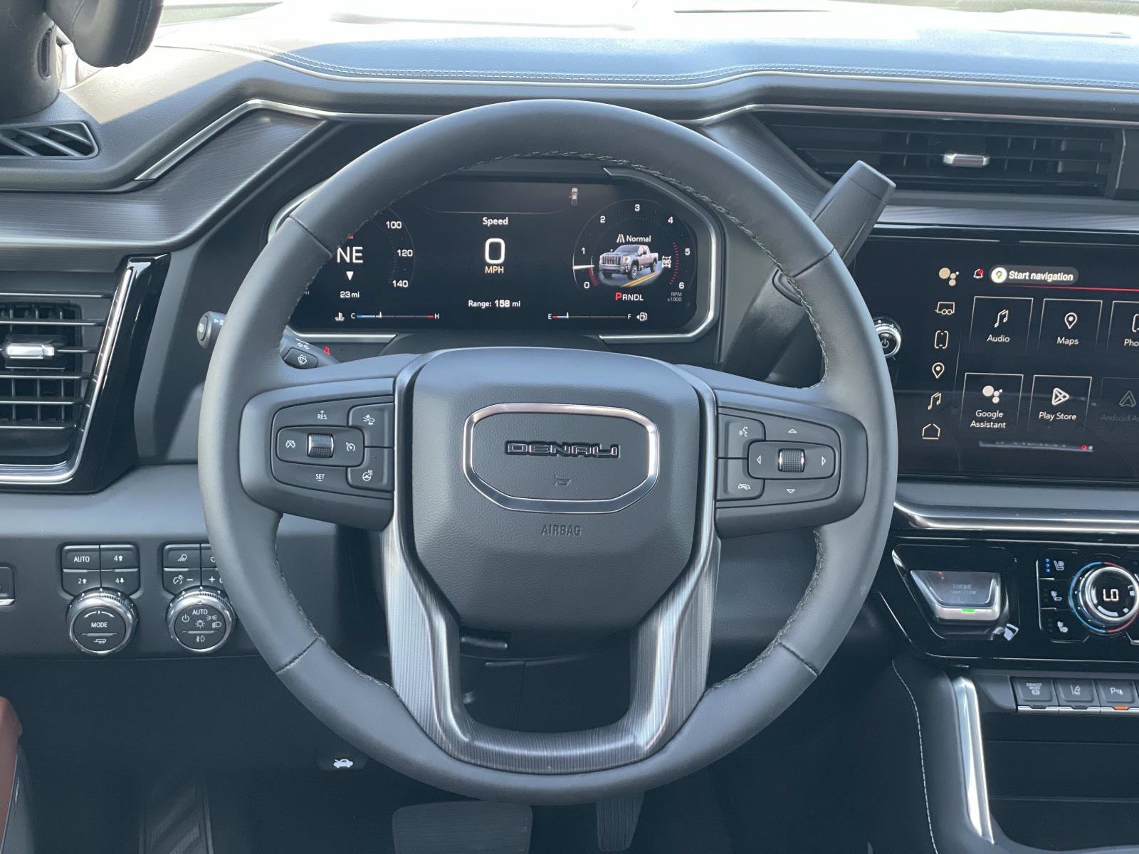 2026 GMC Sierra 2500HD Denali Ultimate - Photo 9
