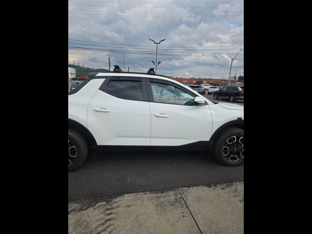 Used 2023 White Hyundai SEL Premium image 20