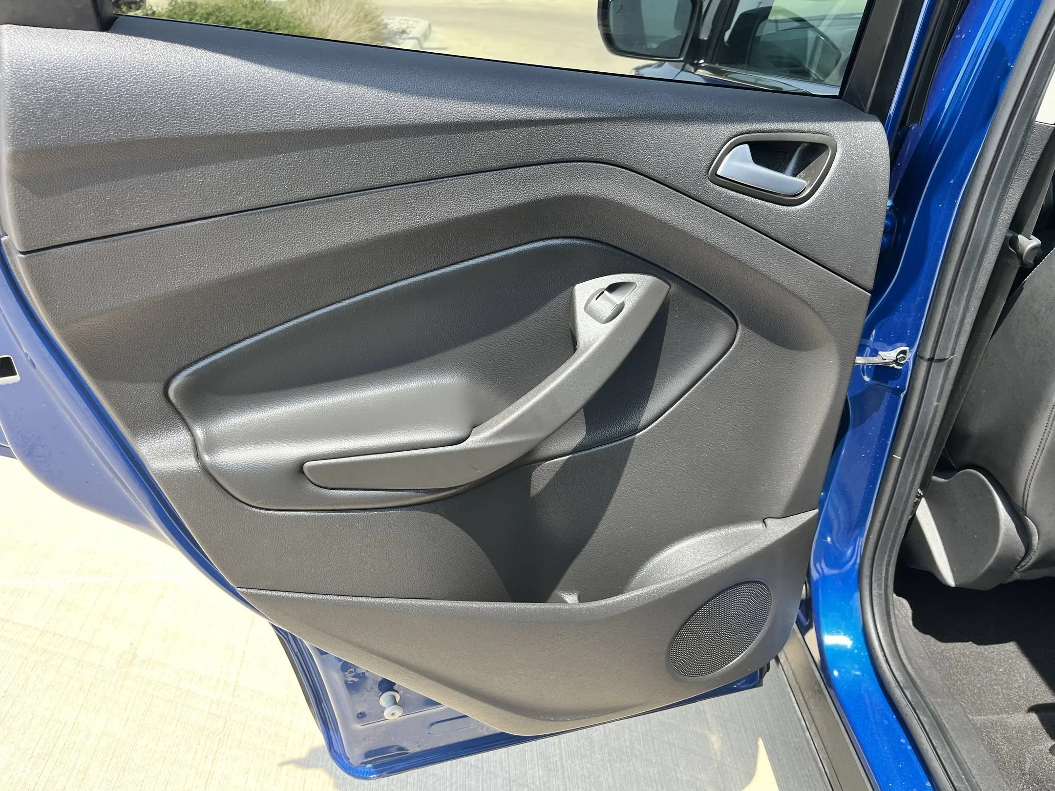 Used 2019 Blue Ford SEL image 19
