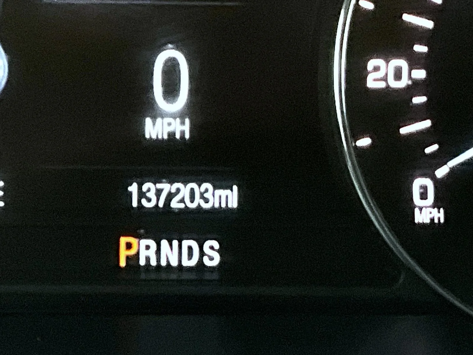 Used 2017 White Lincoln Reserve image 17