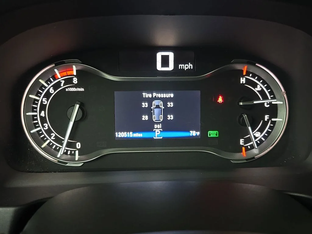 Used 2016 Modern Steel Metallic Honda EX-L image 22
