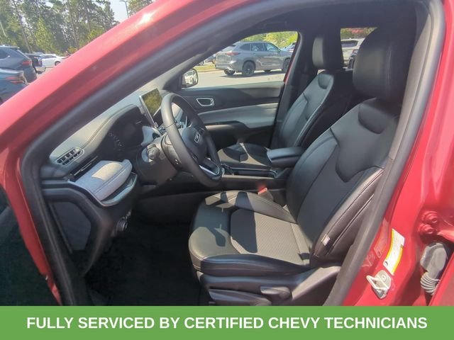 Used 2024 Red Jeep Latitude image 25