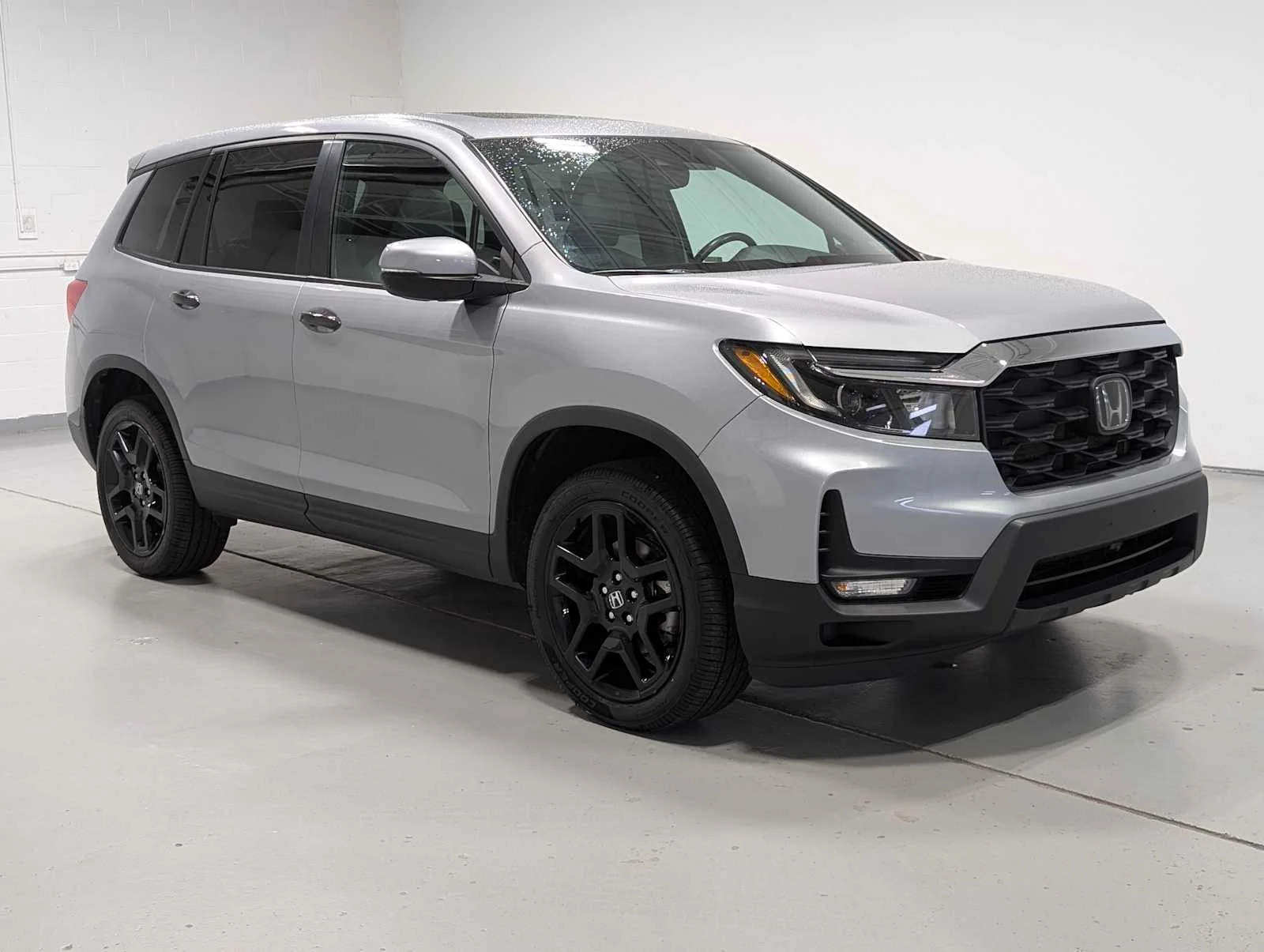 2024 Honda Passport EX-L - Photo 6