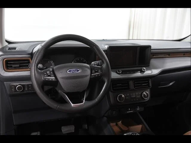 Used 2022 Hot Pepper Red Metallic Tinted Clearcoat Ford Lariat image 30