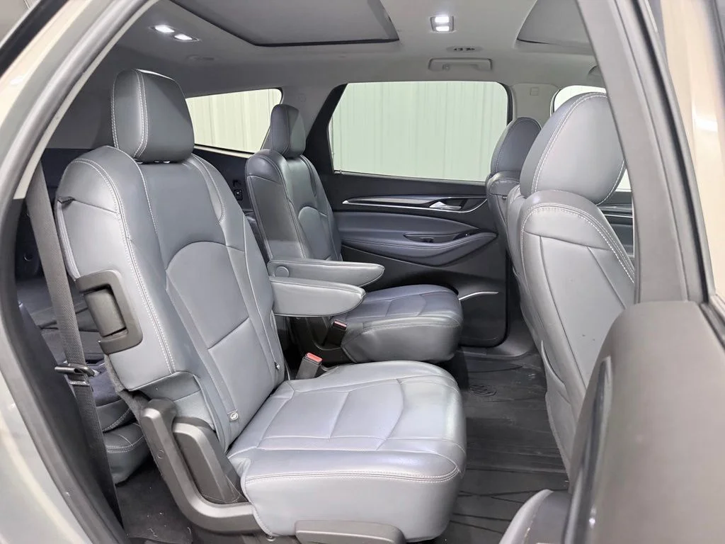 Used 2018 Gray Buick Essence image 37