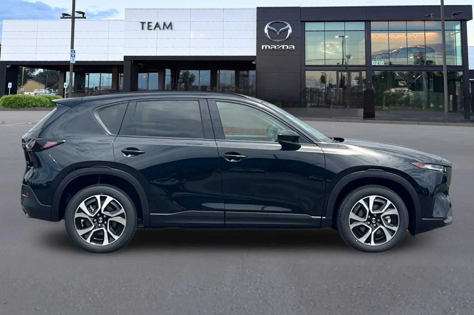 New 2026 Jet Black Mica Mazda 2.5 S Preferred AWD image 3
