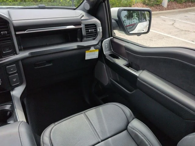 New 2026 White Ford Platinum image 17