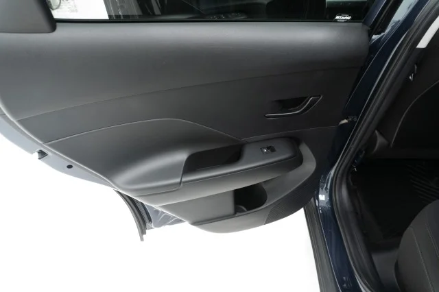 Used 2025 Denim Blue Hyundai SEL Convenience image 21
