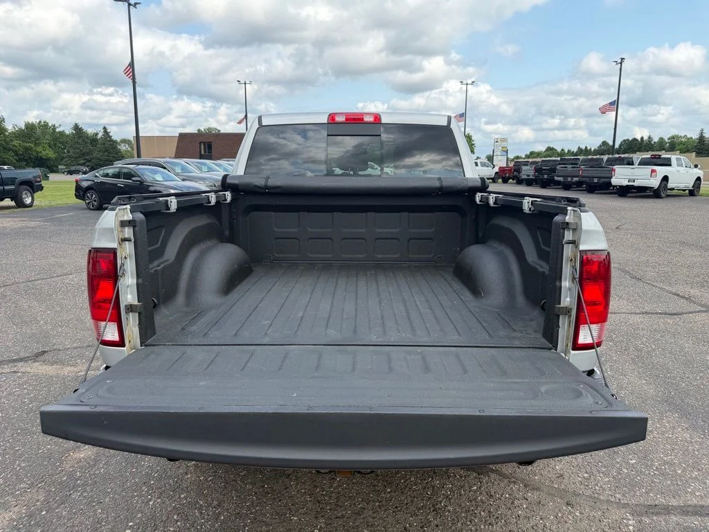 Used 2018 Silver Ram Big Horn image 7
