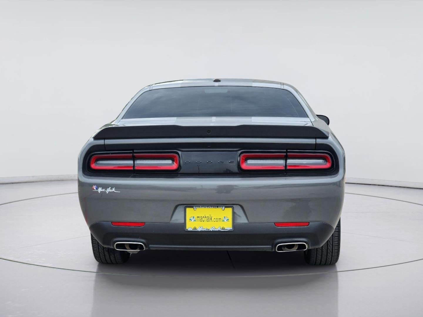 2023 Dodge Challenger photo 6 of 32