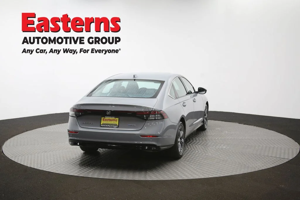 Used 2024 Gray Honda EX-L image 39