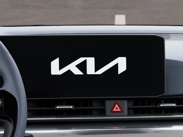New 2027 Ceramic Silver Kia SX Prestige image 20