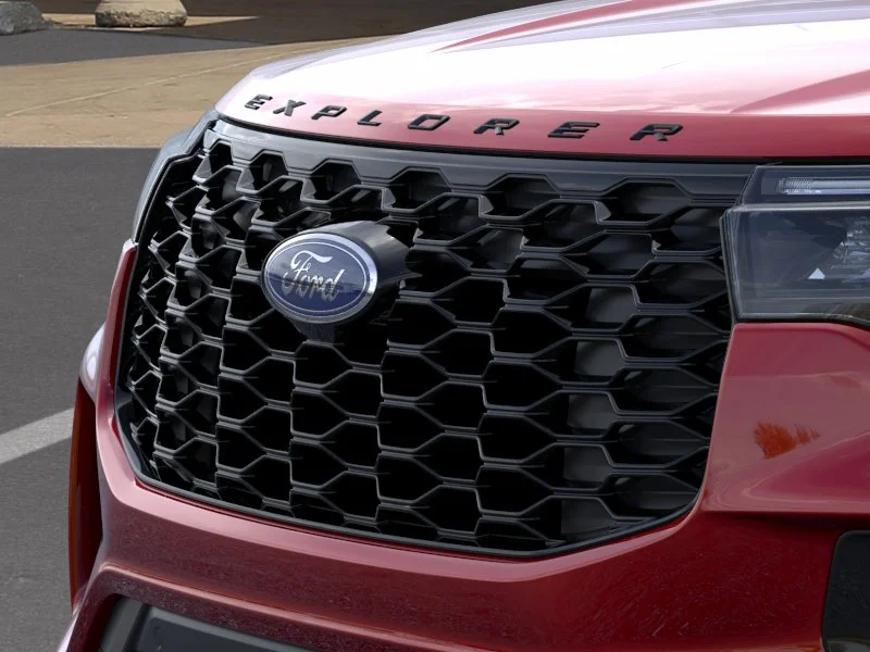 New 2026 Rapid Red Metallic Tinted Clearcoat Ford ST-Line image 31