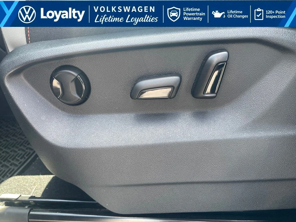 Used 2026 Green Volkswagen Peak Edition image 21