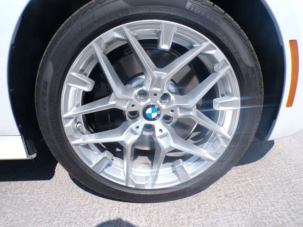 Certified Used 2025 Mineral White Metallic BMW 330i xDrive image 8