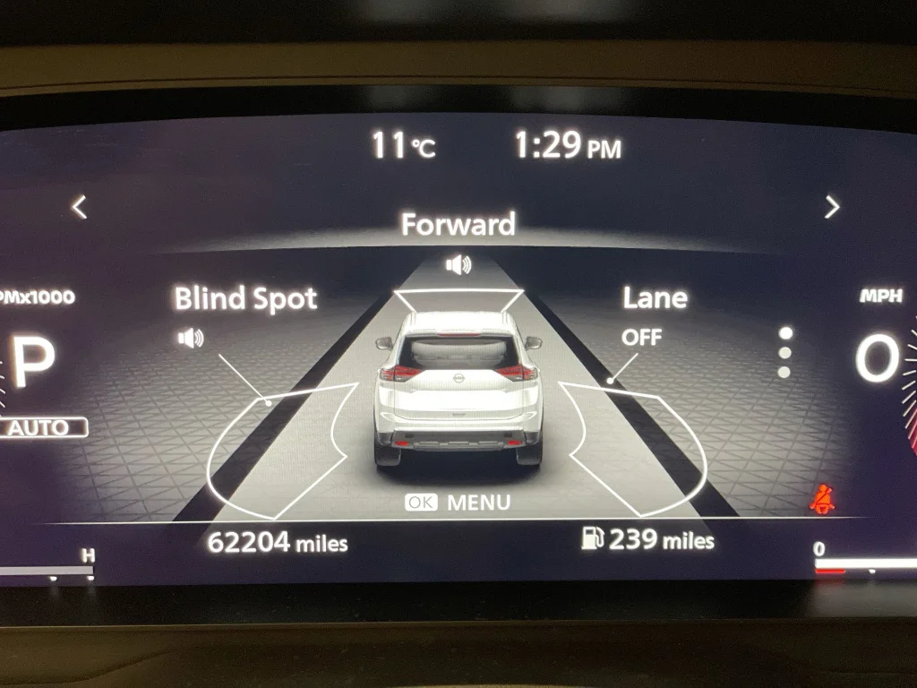 Used 2024 GRAY Nissan SL image 12