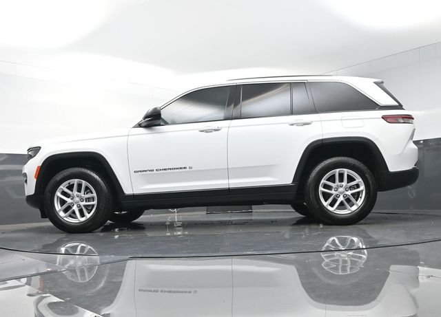 2024 Jeep Grand Cherokee Laredo - Photo 35
