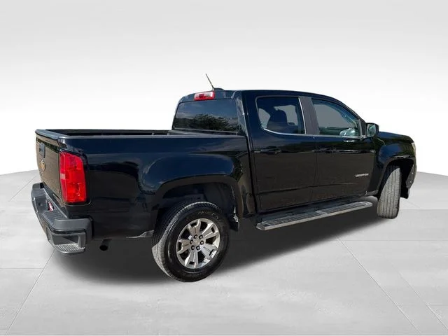 Used 2020 Black Chevrolet LT image 7
