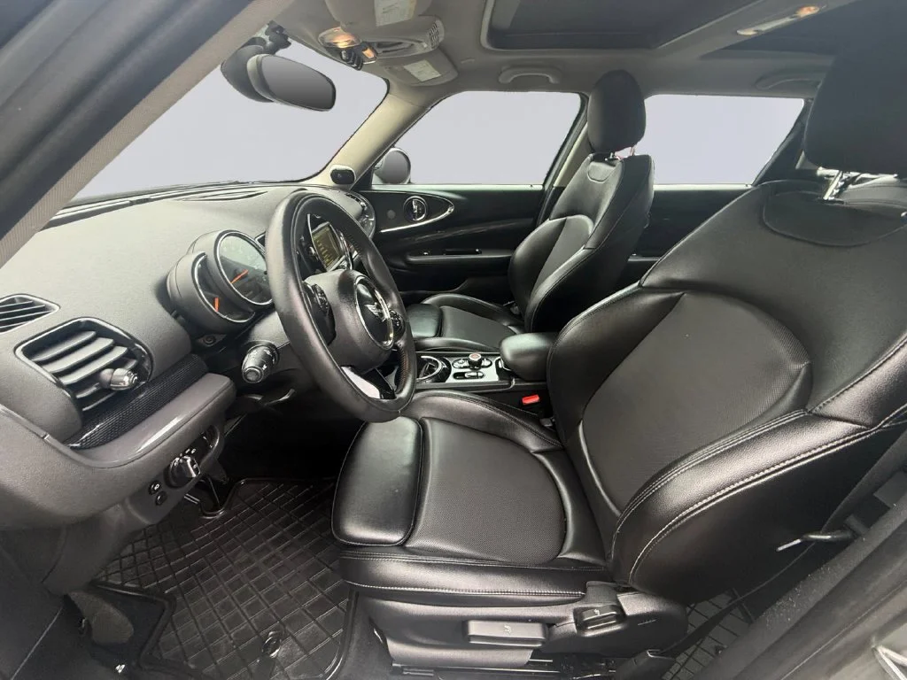 Used 2017 Gray MINI Clubman image 11
