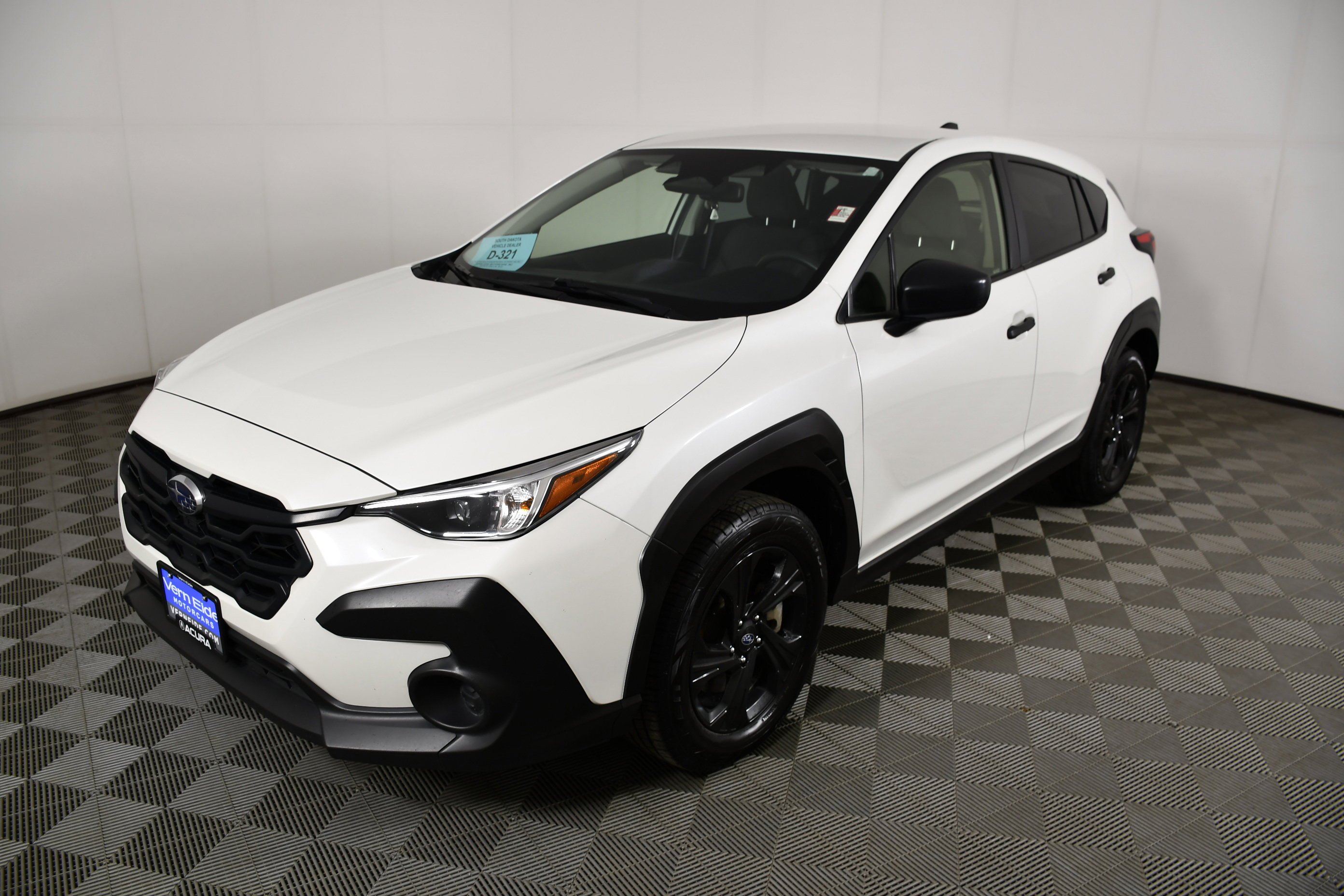 Used 2024 Crystal White Pearl Subaru Base image 10