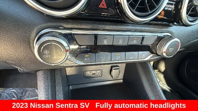 2023 Nissan Sentra SV - Photo 14