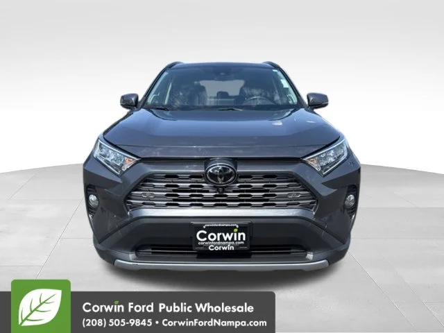 Used 2019 Gray Toyota Limited image 2