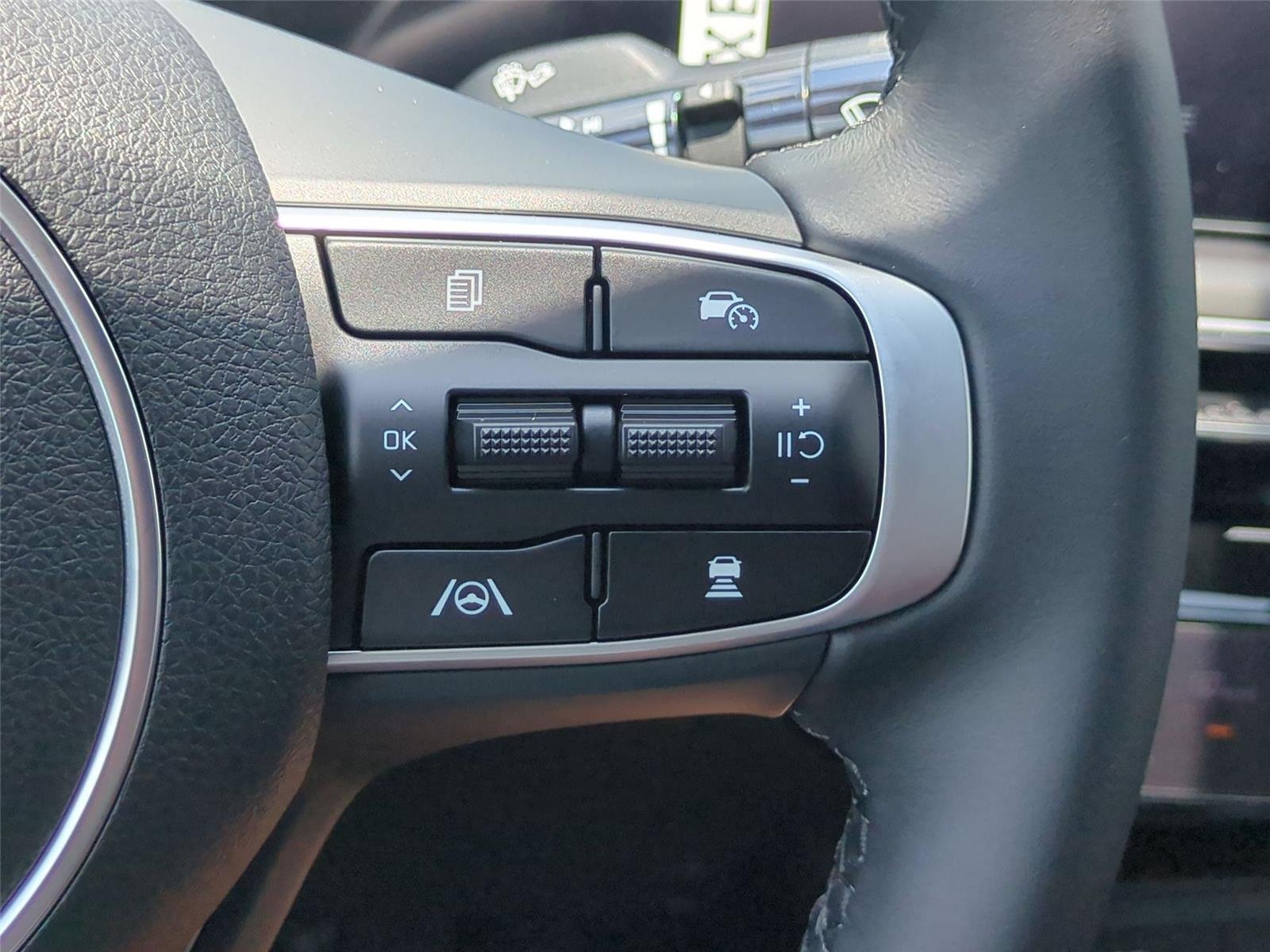 New 2026 Wolf Gray Kia GT-Line image 21