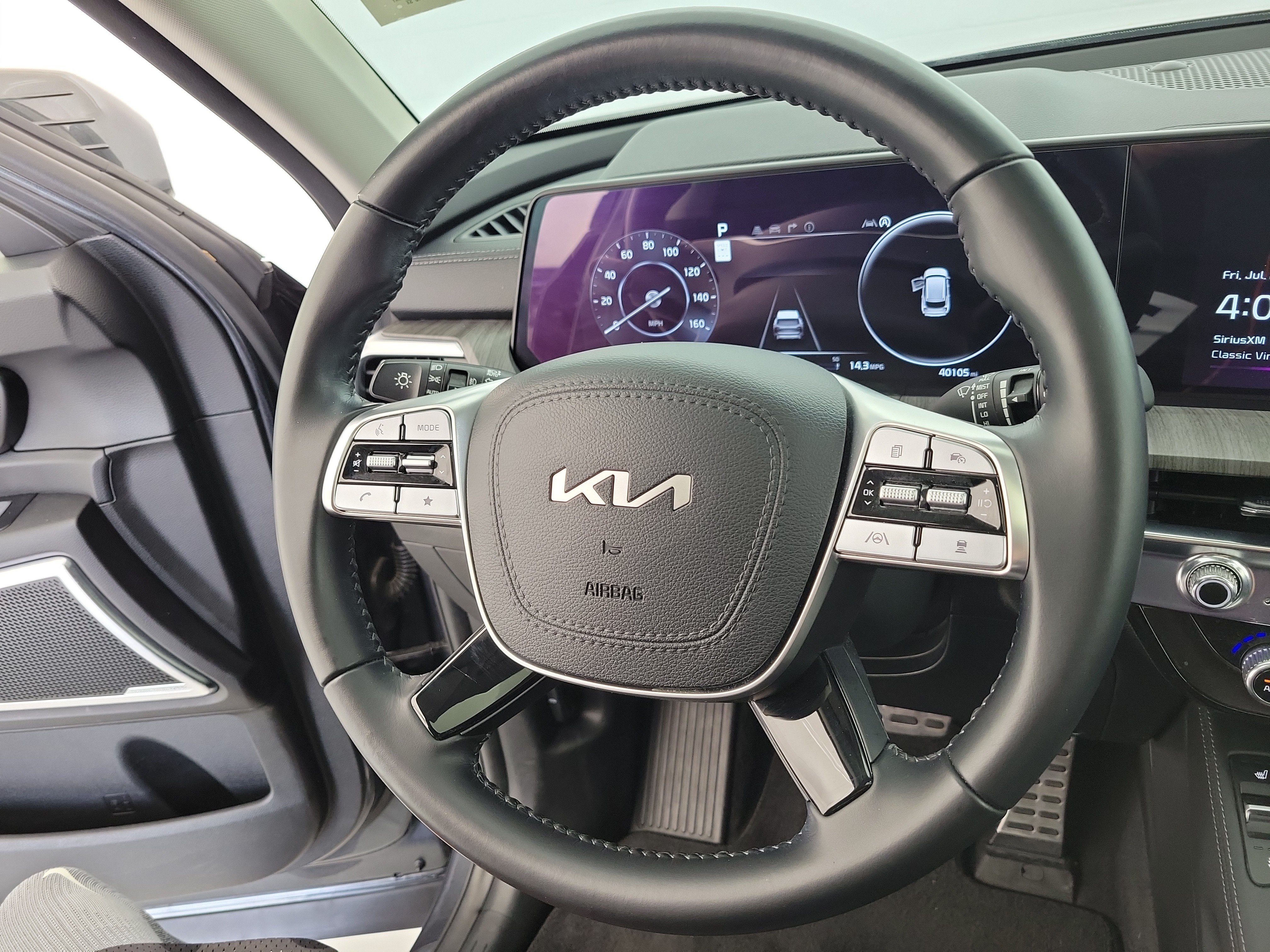 Used 2024 Gravity Gray Kia SX image 23