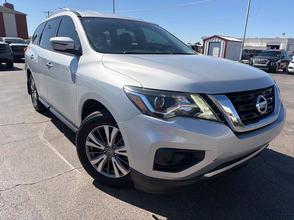Used 2019 Nissan Pathfinder S with VIN 5N1DR2MN3KC654965 for sale in Norman, OK