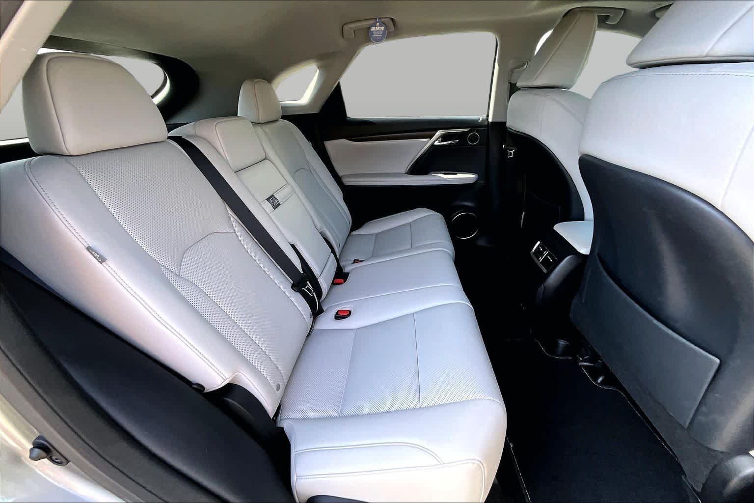 Used 2020 Atomic Silver Lexus  image 20