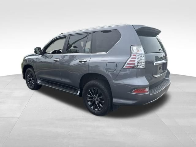 Used 2022 Gray Pearl Lexus 460 image 14