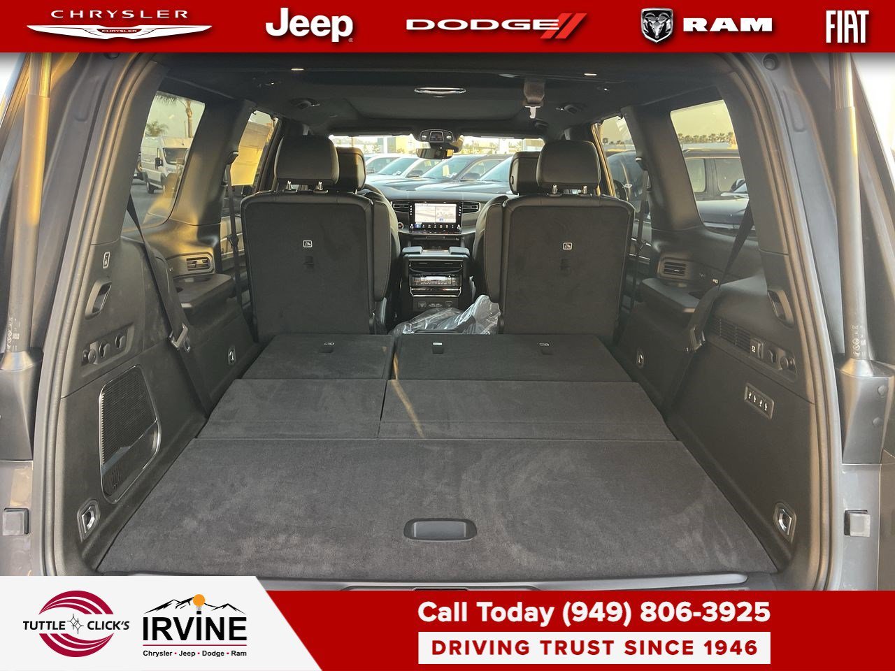 New 2026 Baltic-Gray Metallic Clear-Coat Exterior Paint Jeep Limited Reserve image 27