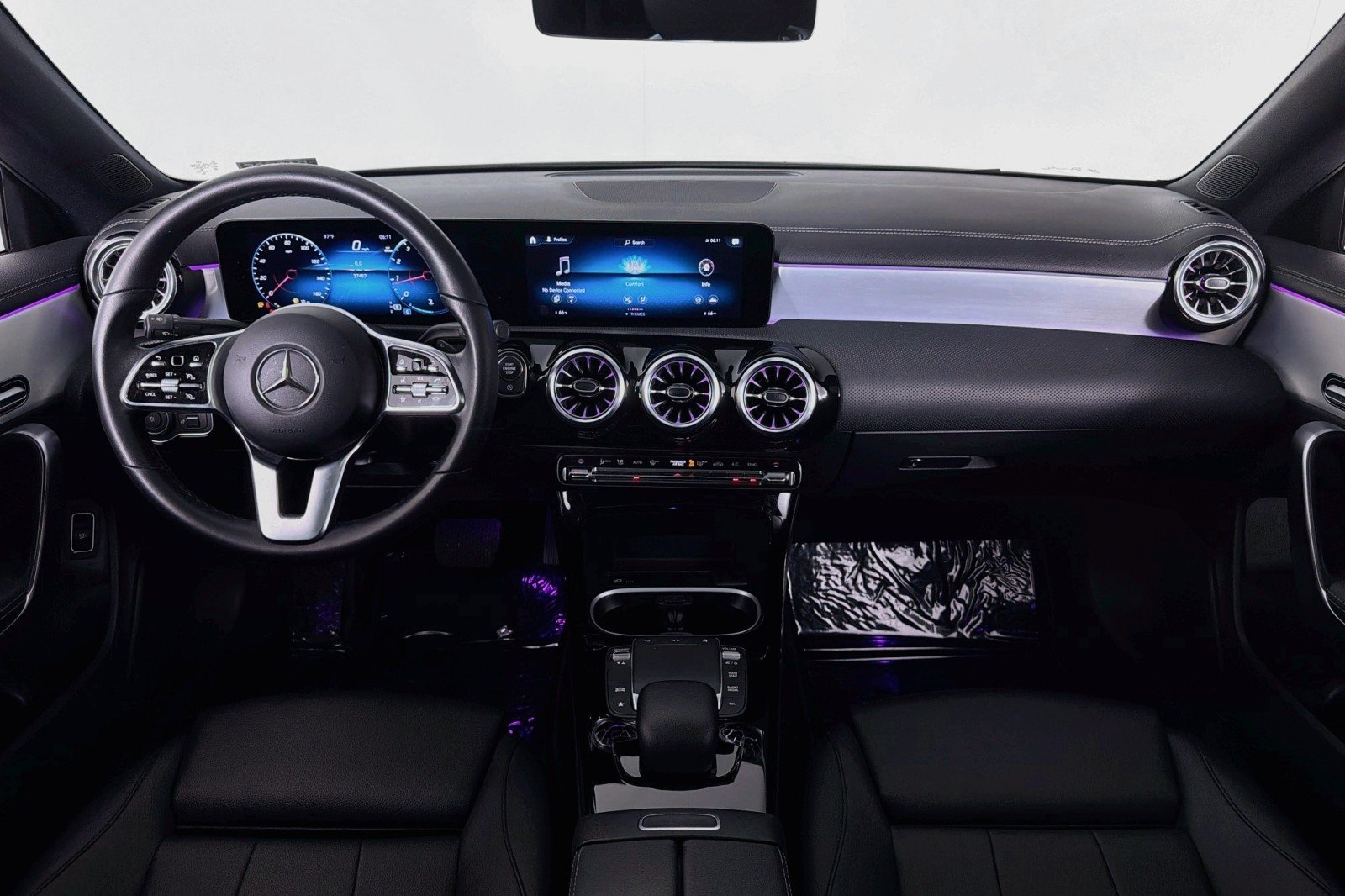 Certified Used 2023 Polar White Mercedes-Benz CLA 250 image 6