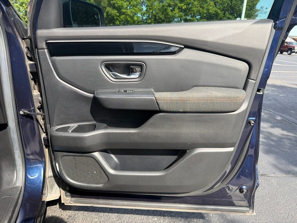 2025 Honda Pilot Sport - Photo 24