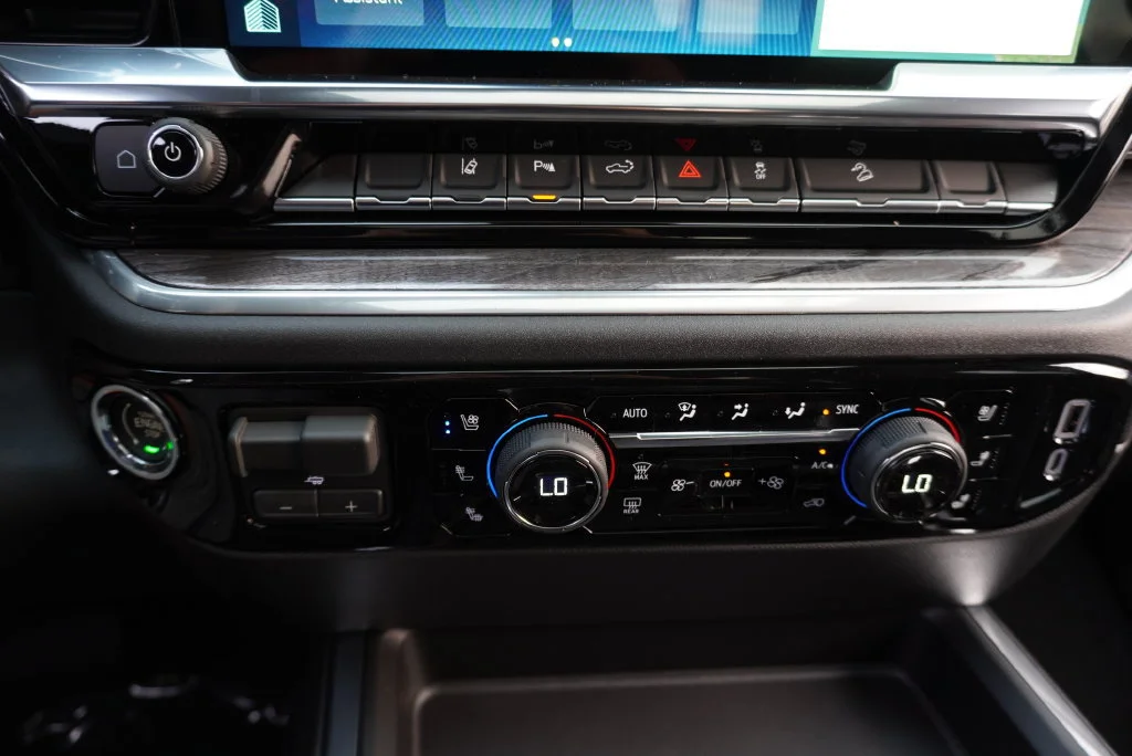 2026 Chevrolet Silverado 2500 HD LTZ - Photo 16