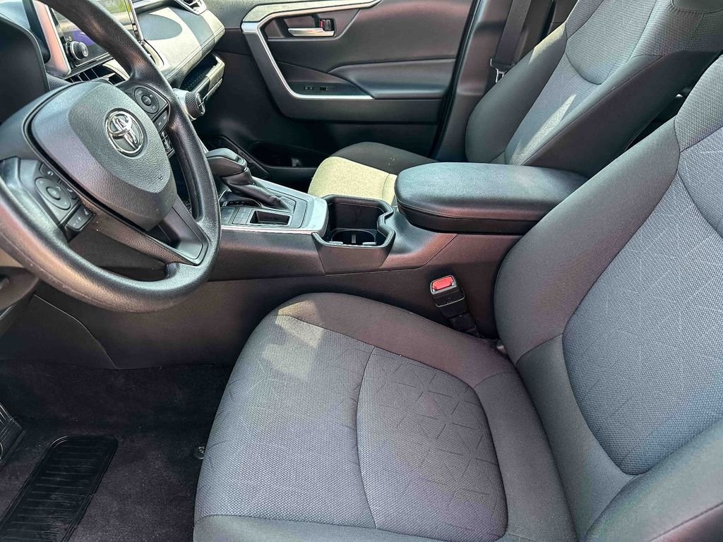 Used 2025 Red Toyota XLE image 13