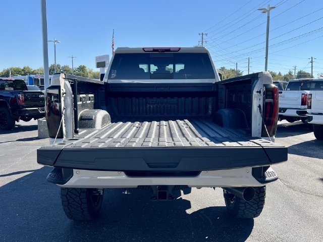 2026 GMC Sierra 2500HD AT4 - Photo 8