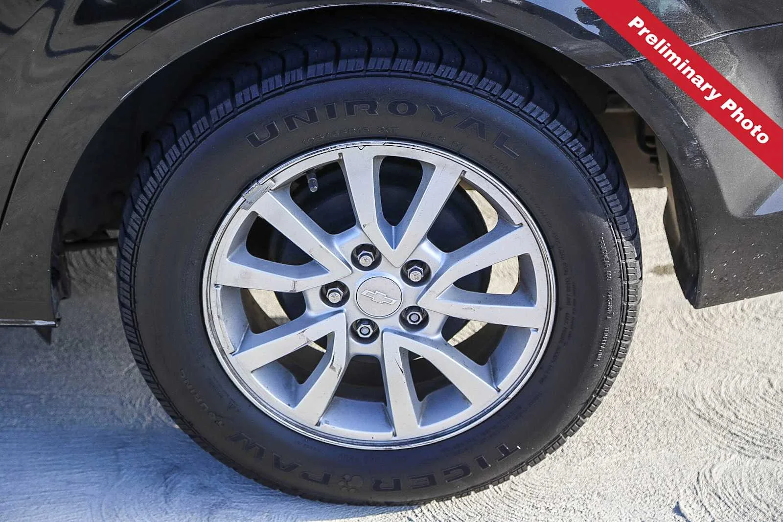Used 2017 Mosaic Black Metallic Chevrolet LT image 10