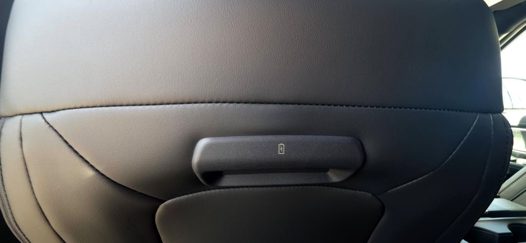 New 2026 Agate Black Metallic Ford Tremor® image 35