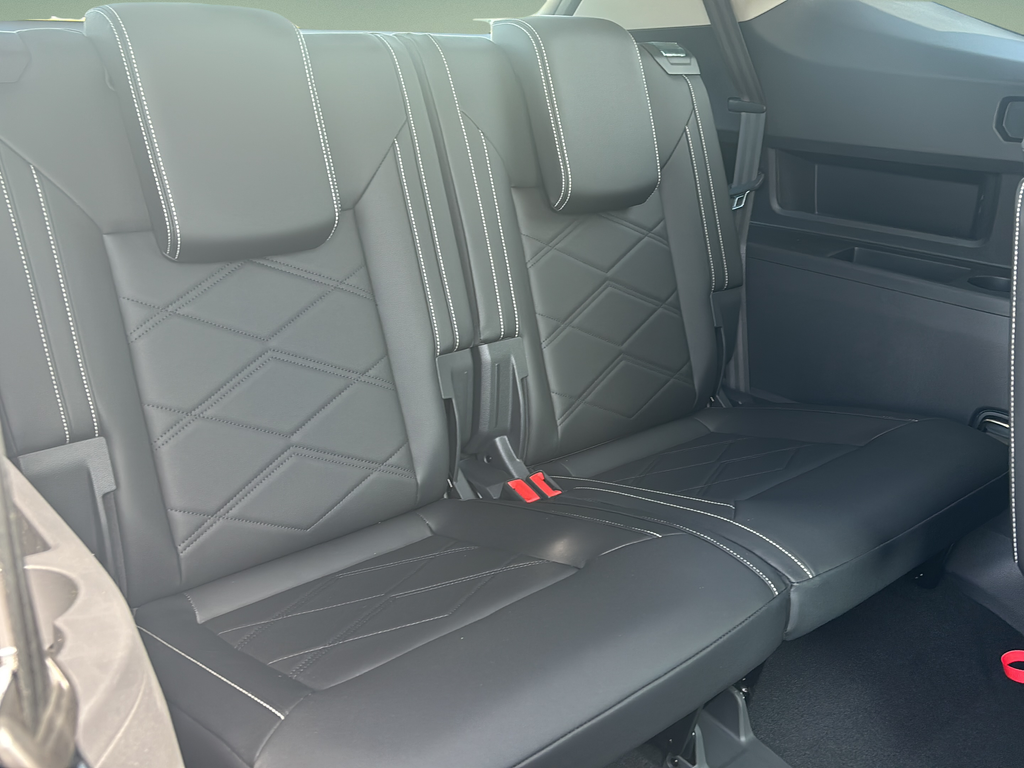 New 2026 White/off-white Volkswagen 2.0T SE w/Technology image 14
