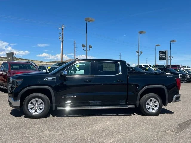 New 2026 Onyx Black GMC SLE image 2