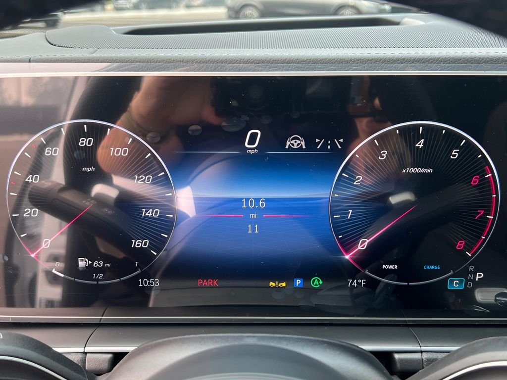 New 2026 MANUFAKTUR Moonlight White Metallic Mercedes-Benz GLS 450 image 17