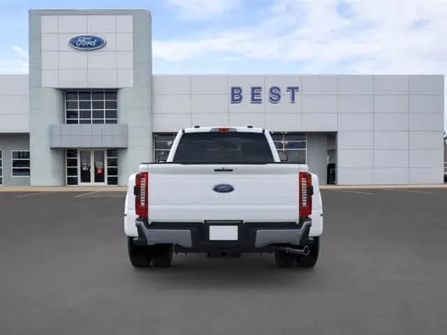 New 2026 Star White Metallic Tri-Coat Ford LARIAT image 5
