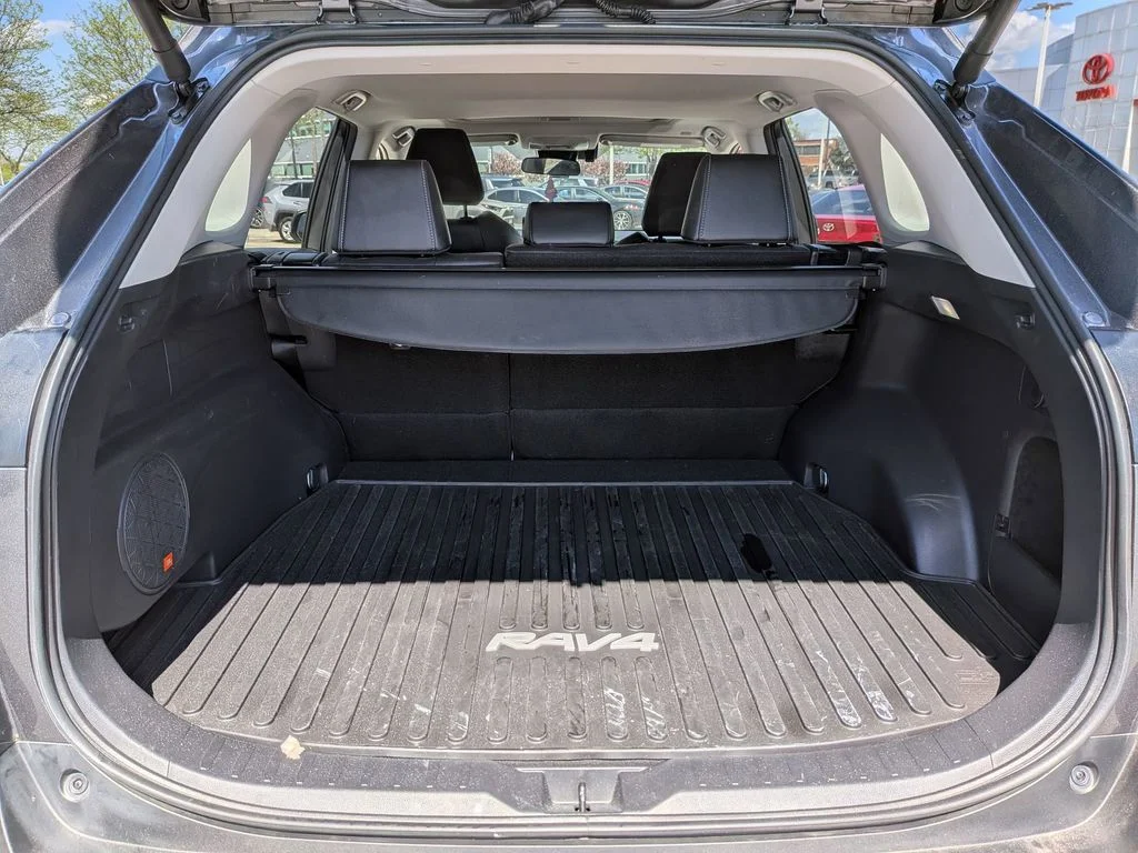 Used 2024 Gray Toyota XLE Premium image 27