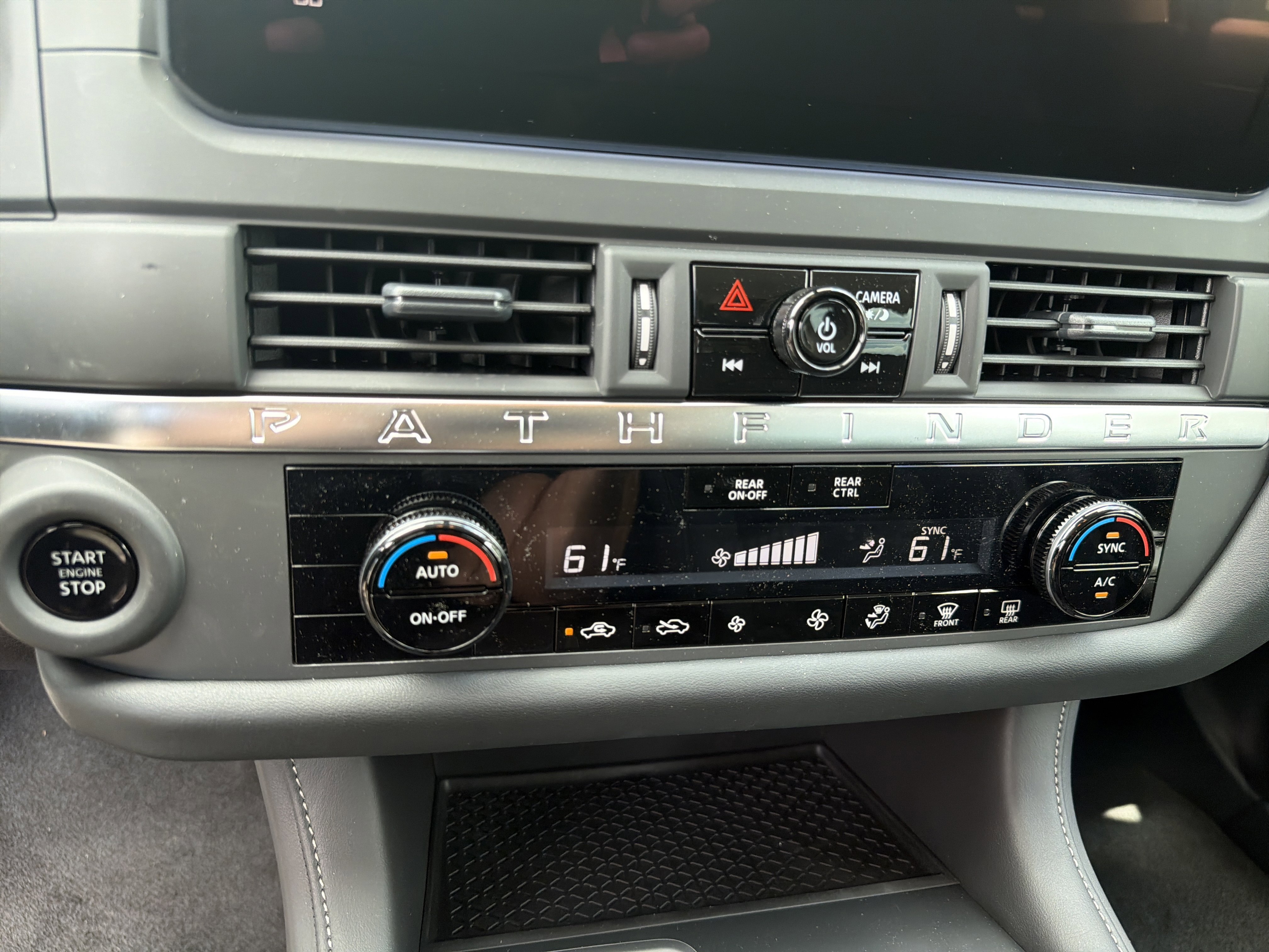 2026 Nissan Pathfinder S - Photo 30