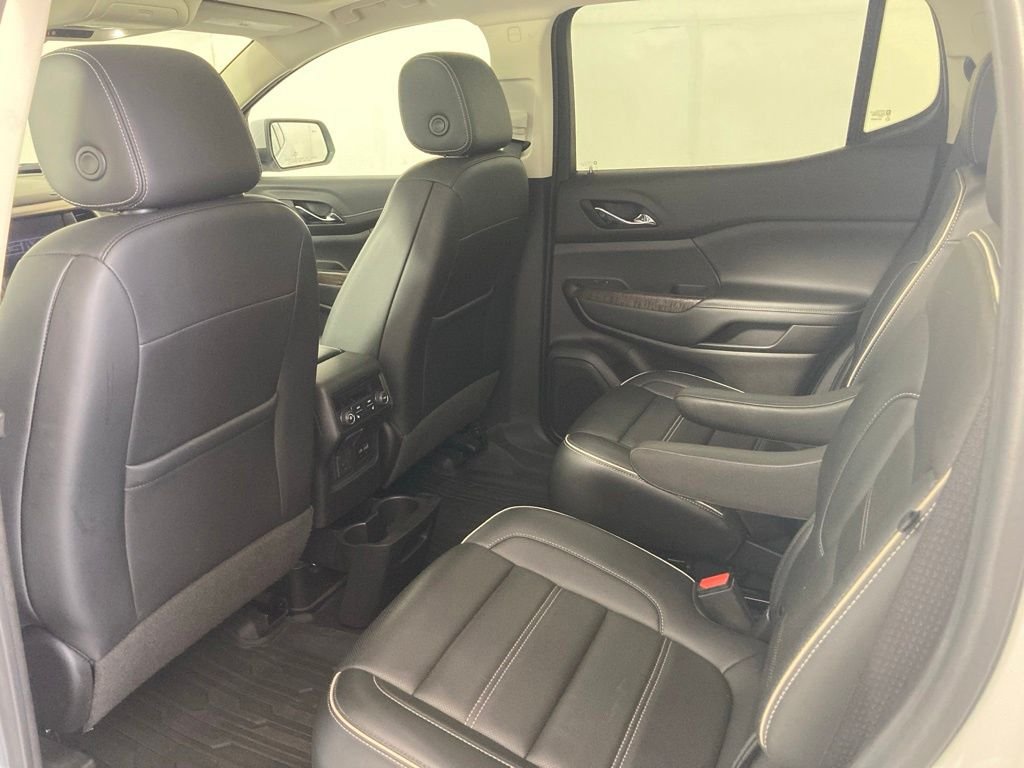 Used 2021 WHITE FROST TRICOAT GMC Denali image 17