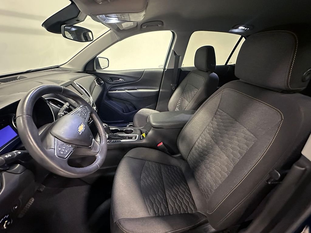 Used 2021 Blue Chevrolet LT image 3