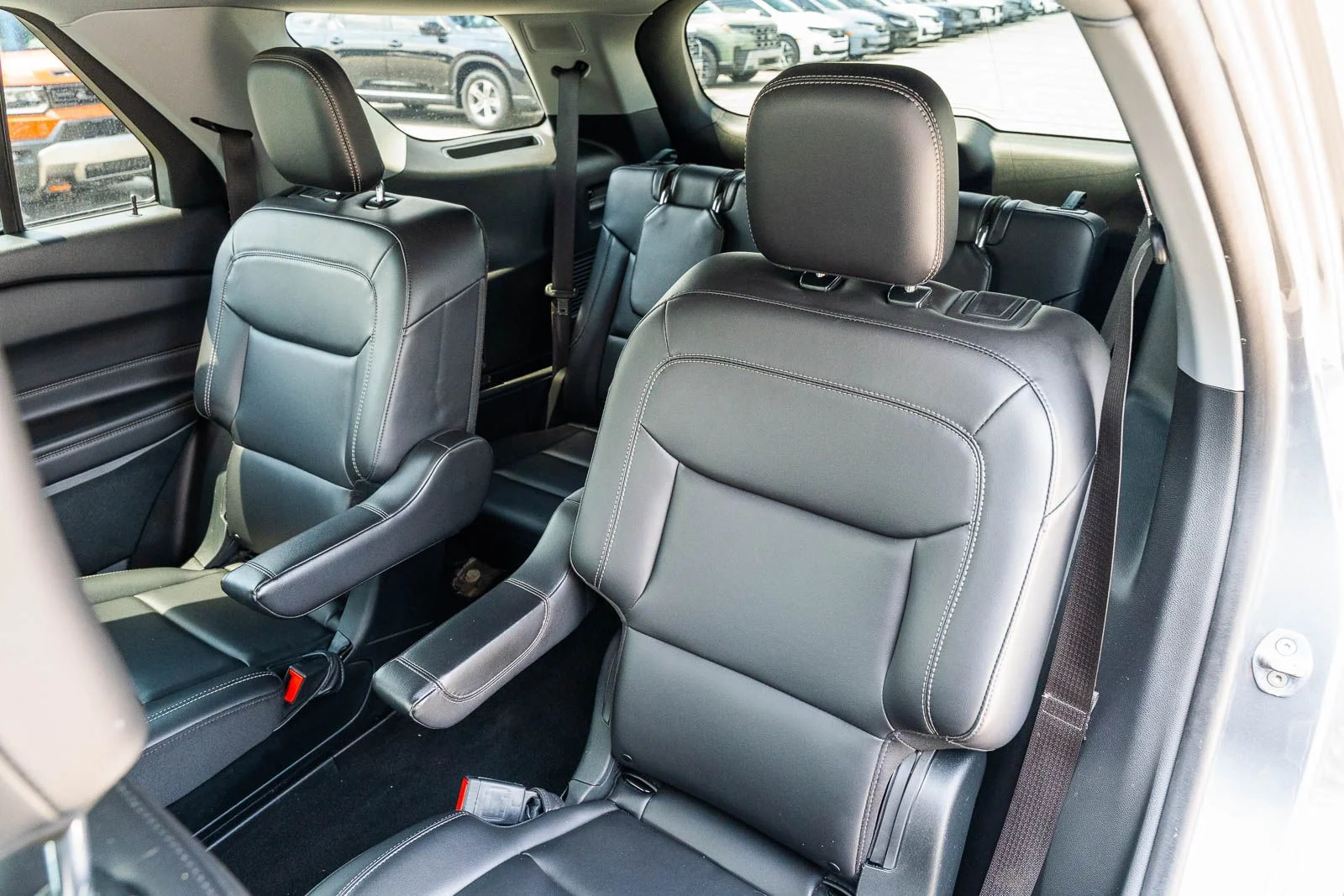 Used 2023 Gray Ford XLT image 18